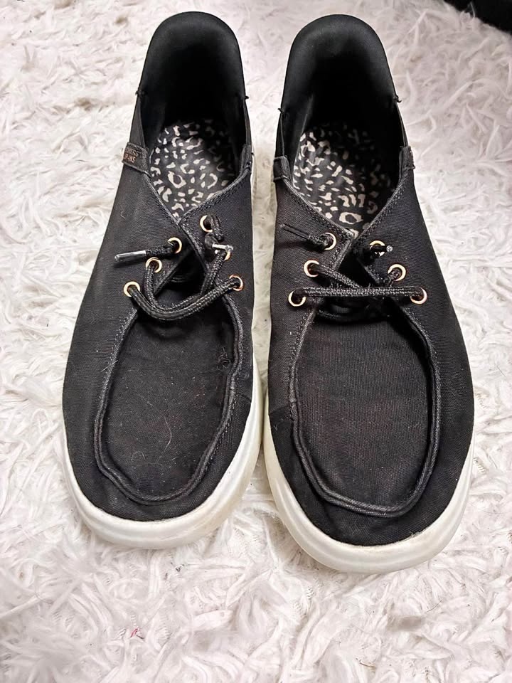 Women's Vans, Nauticas and Skechers Shoes
