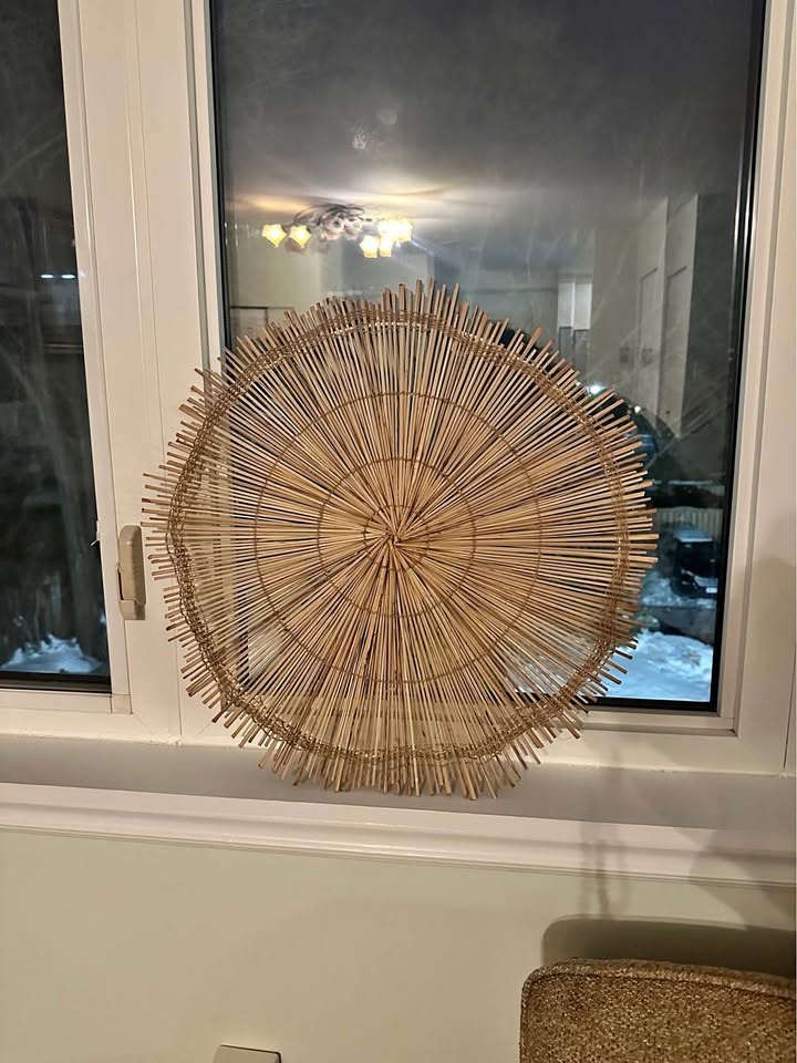 Round Wicker Wall Decor