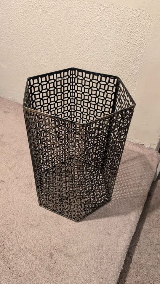 Decorative Basket or Stand - photo 3