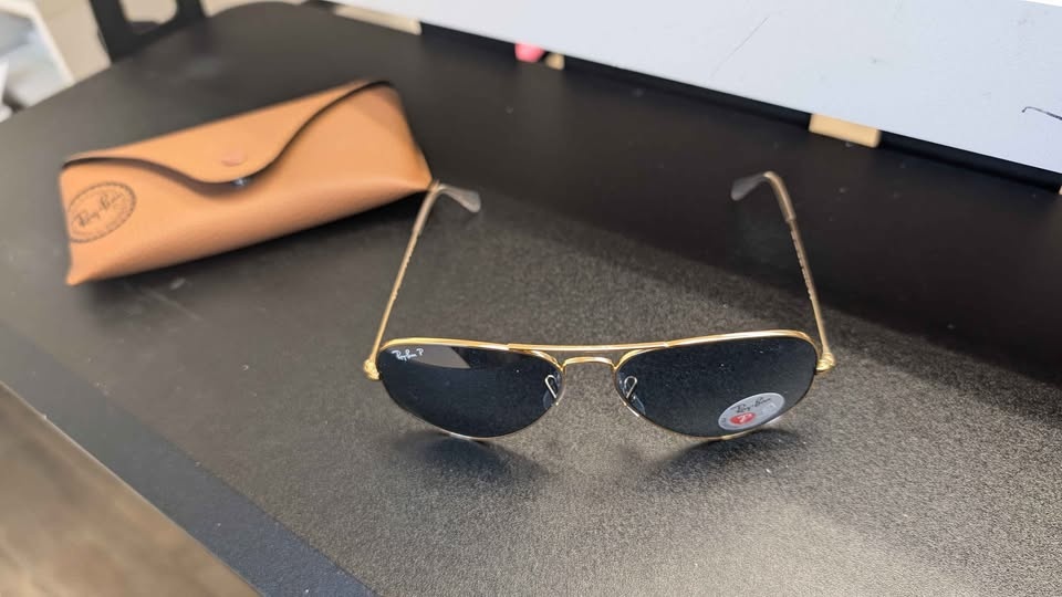 Aviator classic polished gold polarized - photo 2