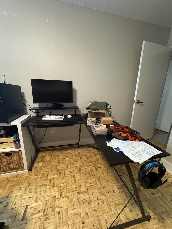 Amazon L shape Desk - photo 2
