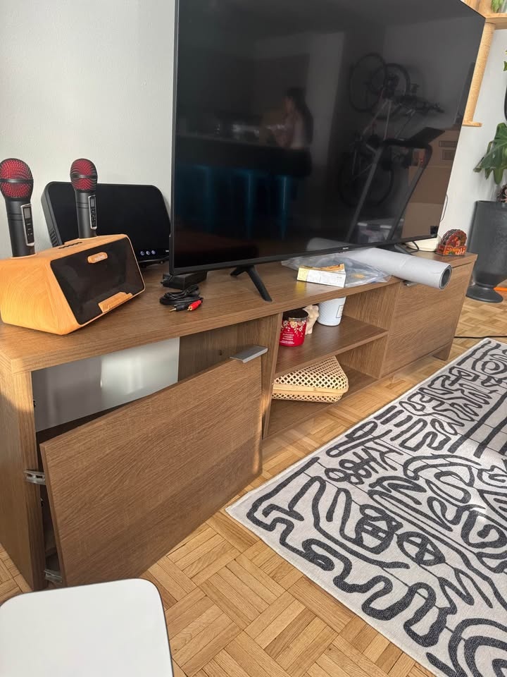 Amazon TV Stand - 180cm L x 38.5cm W x 46.5 cm H - photo 3