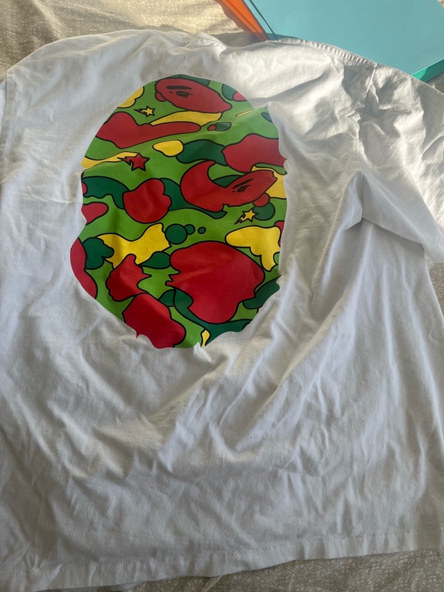 BAPE T-Shirt - Medium - Camo Design - photo 2