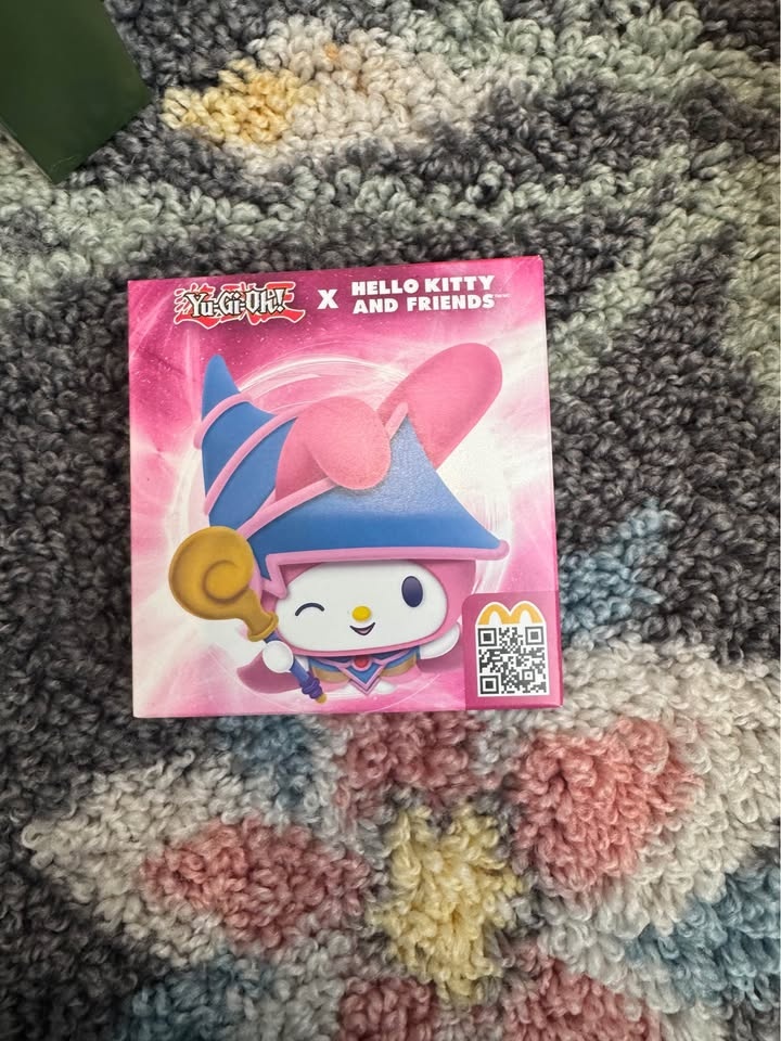 Hello Kitty x Yu-Gi-Oh! McDonald's Collab - photo 4