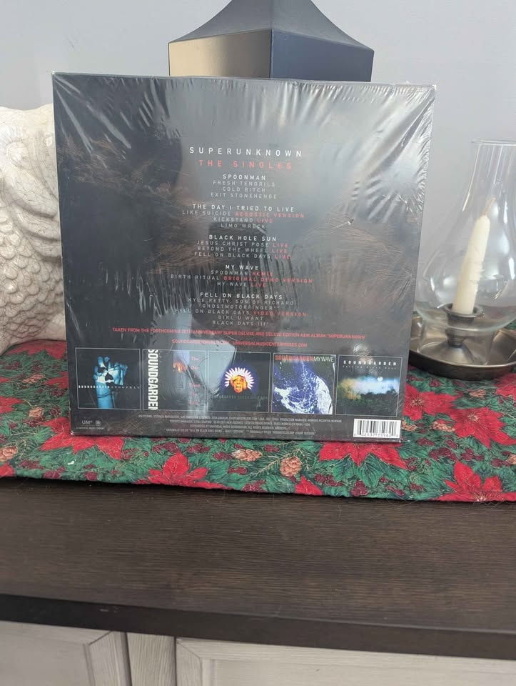 Soundgarden Superunknown The Singles 10" Vinyl Box Set RSD 2014 - photo 2