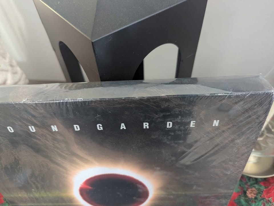 Soundgarden Superunknown The Singles 10" Vinyl Box Set RSD 2014 - photo 4