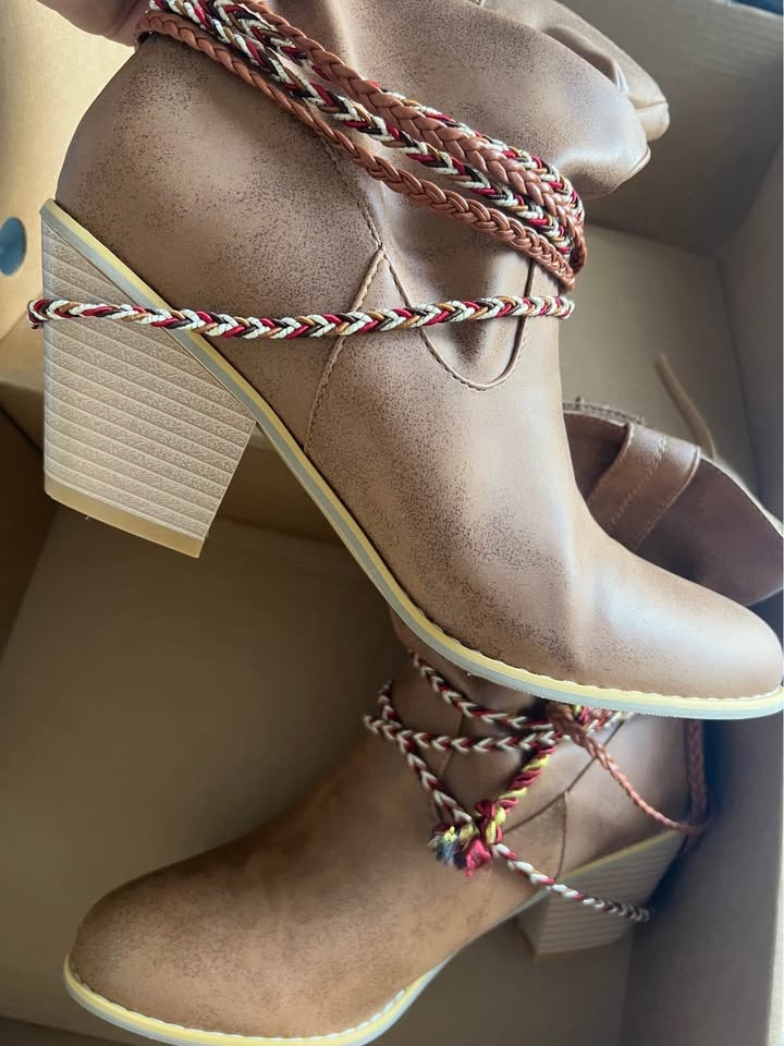 Boots brand new 38 - photo 3