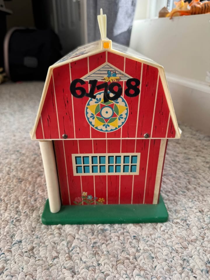 Vintage Fisher Price Family Farm 1967 - photo 5