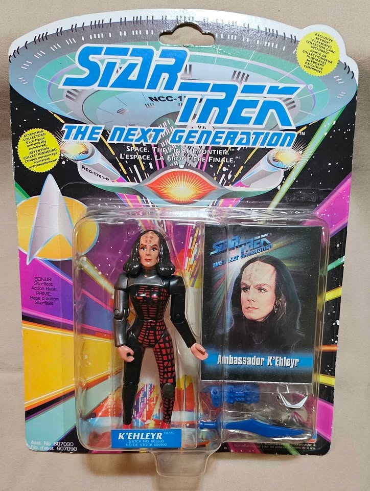 Star Trek Generations TNG Action Figures Playmates New $20 Each - photo 4