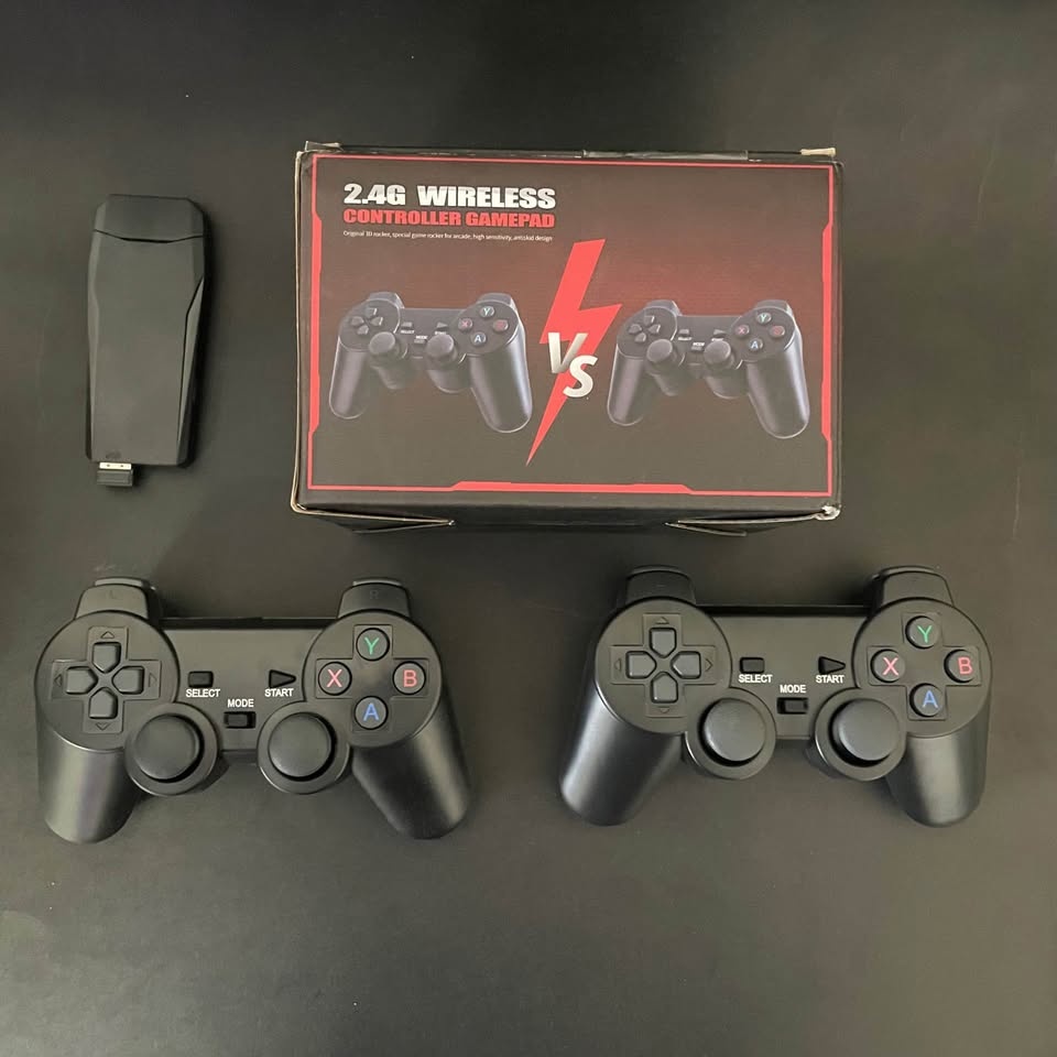 2.4G Game Stick Console – 2 Wireless Controllers – Plug & Play - photo 4