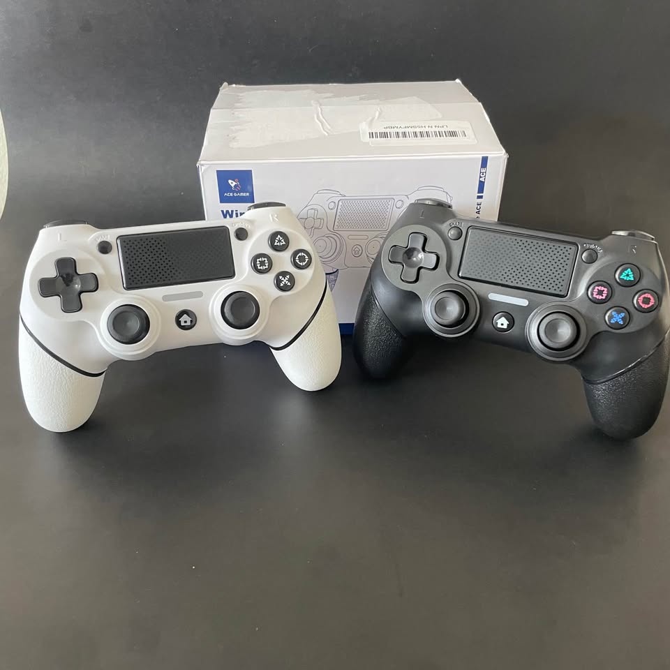 Ace Gamer PS4 / PC Wireless Controllers – 2 Controller Set - photo 4