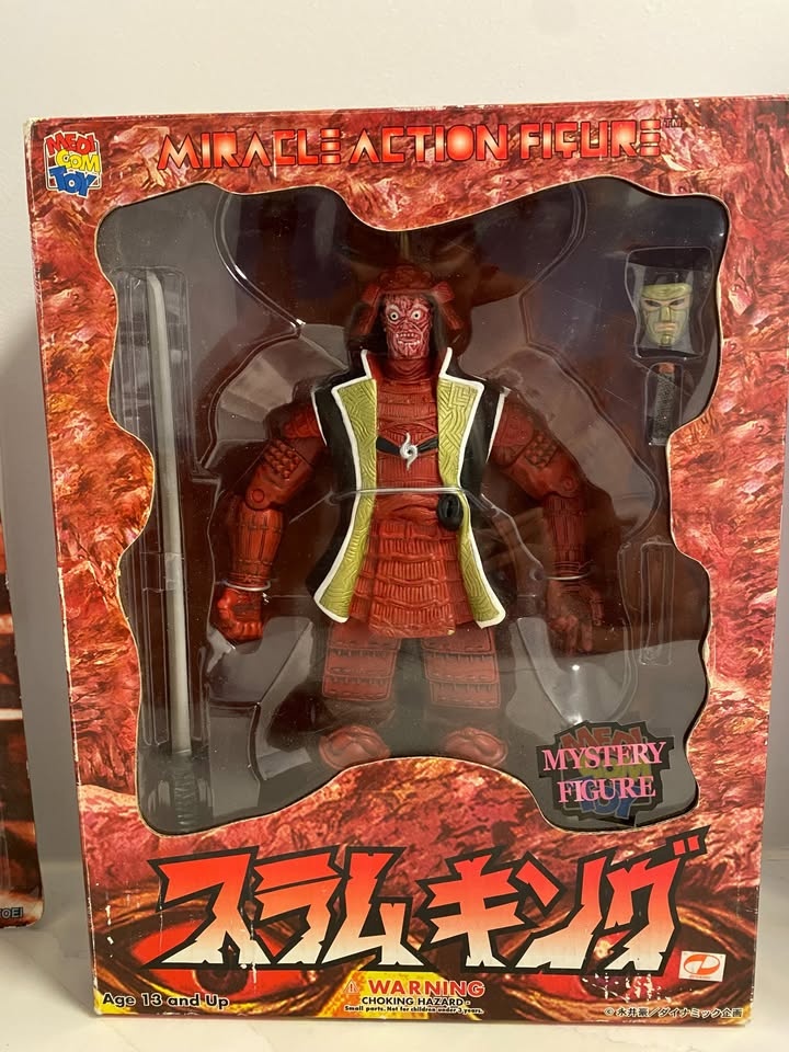 Medicom Japanese Anime/Manga Action Figures (RARE) - photo 3