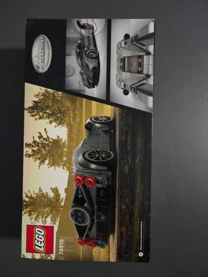 Lego Speed Champion 76915 Pagani Utopia - photo 2