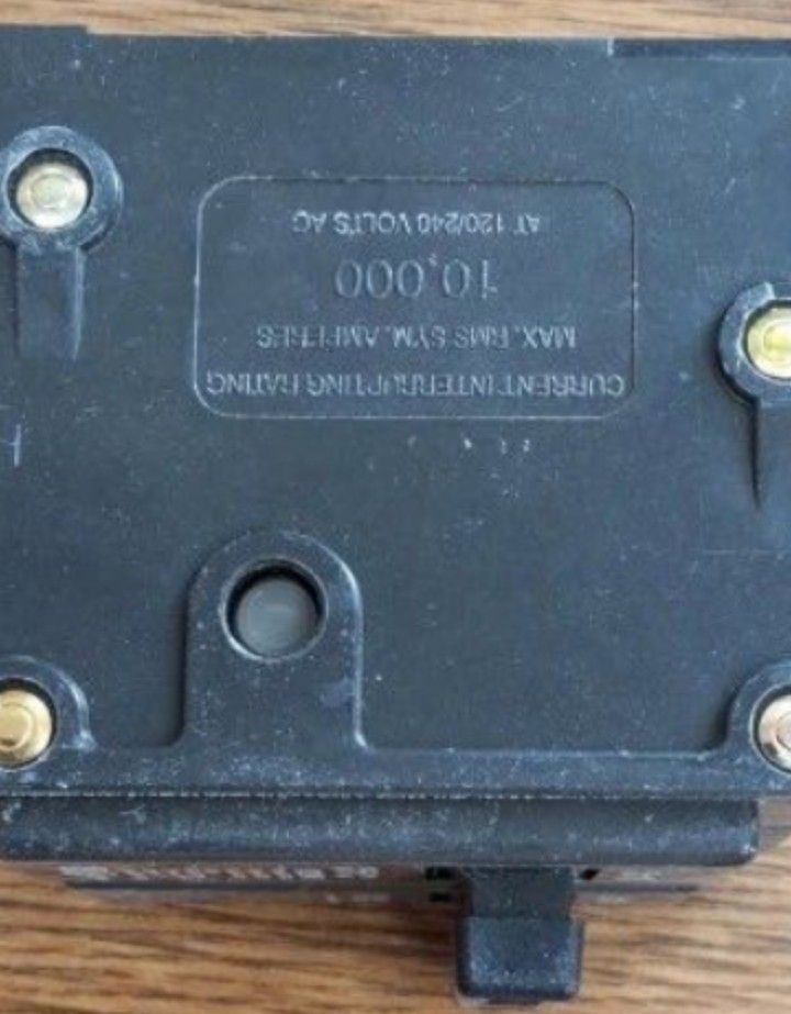 Eaton Type BR220 2 Pole Circuit Breaker - photo 5