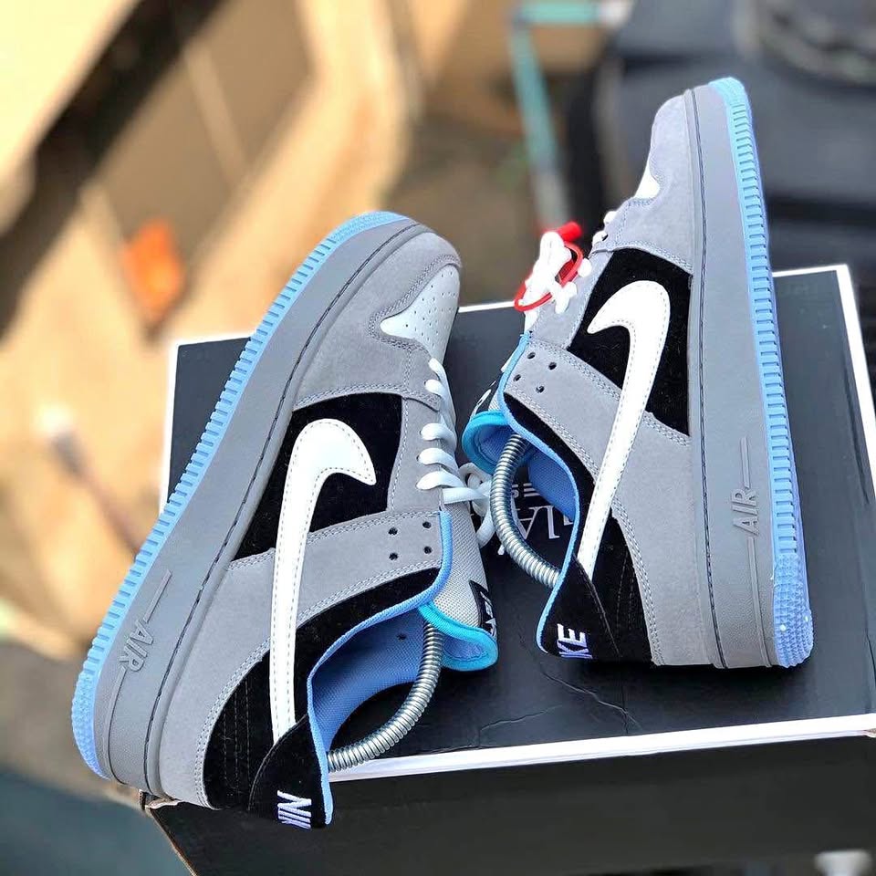 Brand New Nike