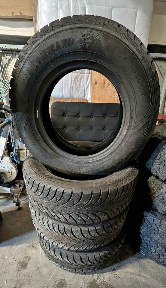 Set of 4 Goodyear Winter Tires - 275/65R18
