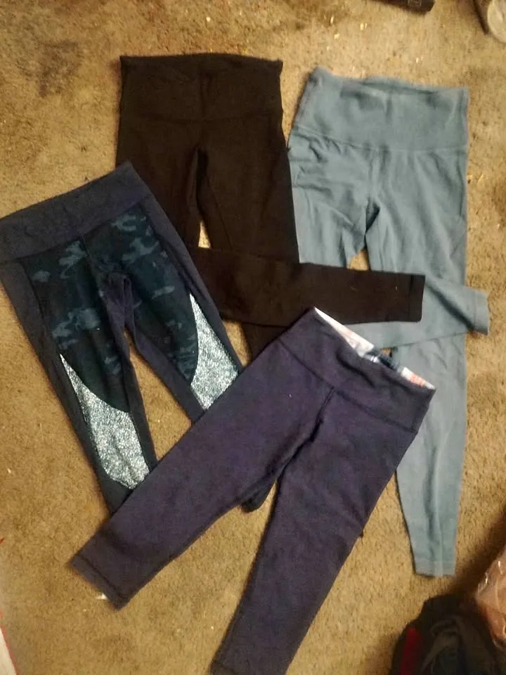 Lululemon Leggings /capris Lot (size 2-4) thumbnail