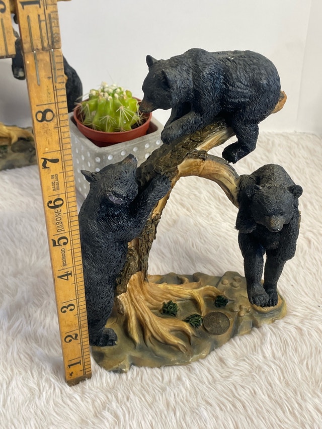 Vintage Canadian Wilderness Resin Statue Collection - photo 3