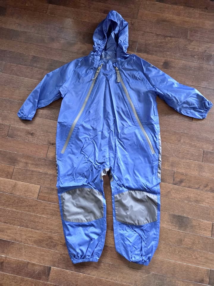 Cloudveil one piece rainsuit size 4