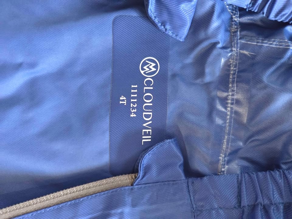 Cloudveil one piece rainsuit size 4 - photo 3