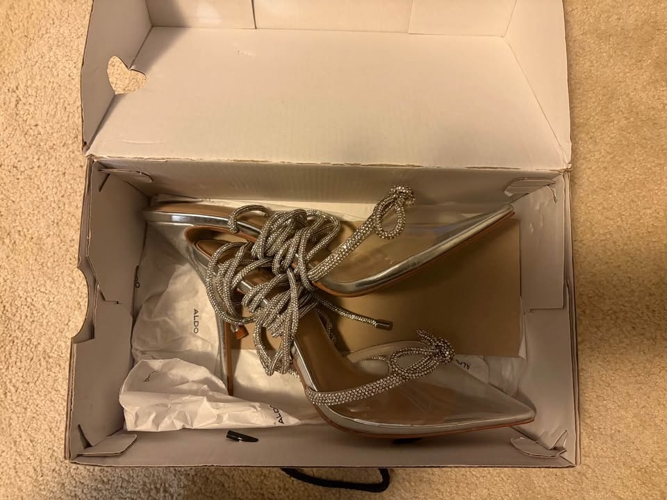 ALDO Women’s Silver Rhinestone Heels – Size 9 – Like New - photo 2