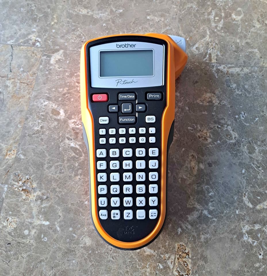 Brother Label Maker with Tape