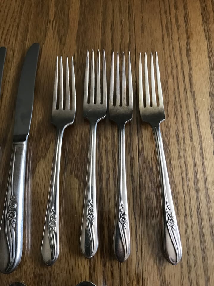 Cutlery WM Rogers MFG Co. - photo 2