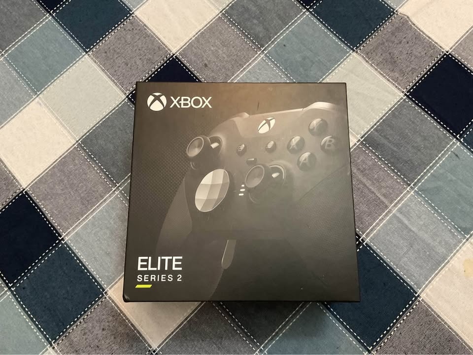 BNIB - XBOX ELITE SERIES 2 CONTROLLER - photo 2