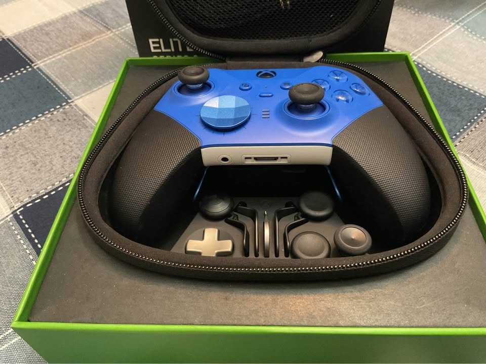 BNIB - XBOX ELITE SERIES 2 CONTROLLER - photo 4
