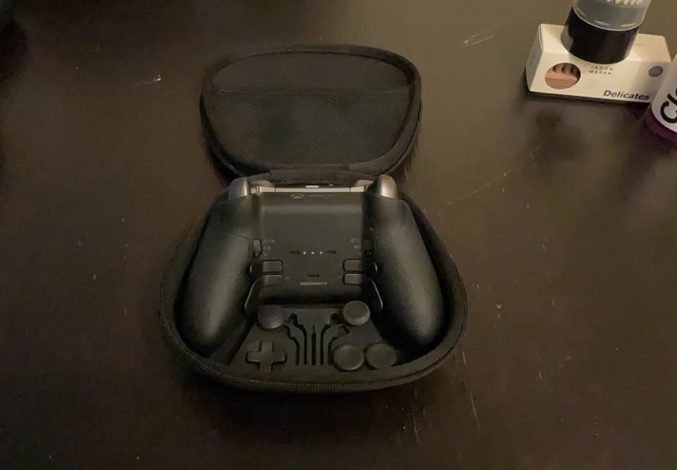 Brand New XBOX ELITE SERIES 2 WIRELESS CONTROLLER - photo 3
