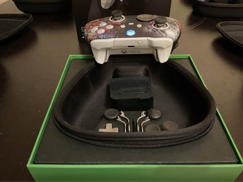 Xbox Elite Series 2 Controller - Open Box - photo 5