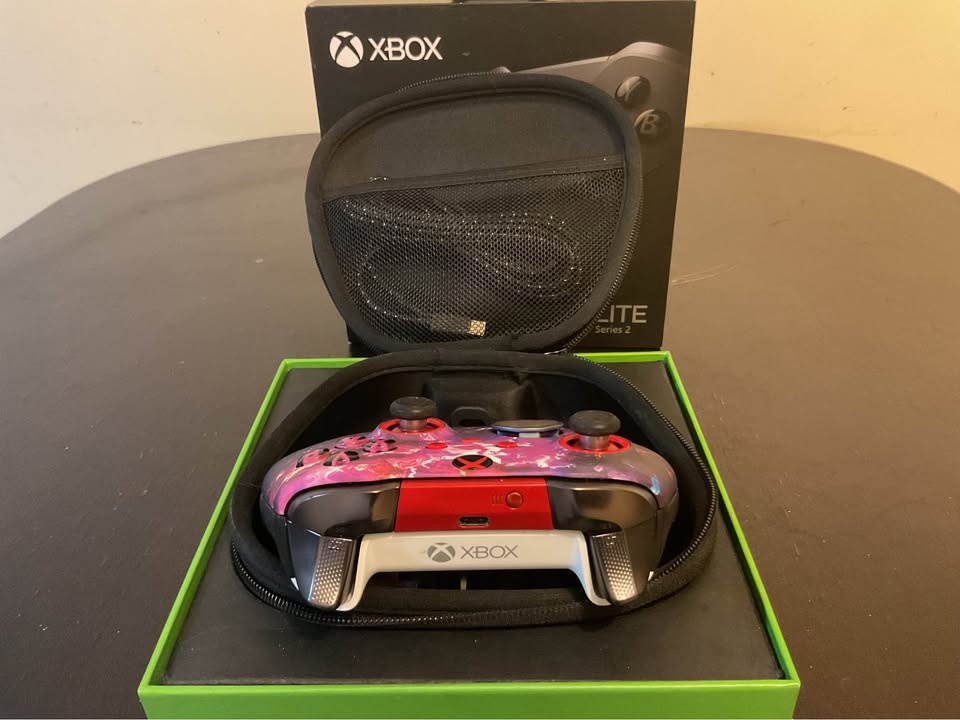 Xbox Elite Series 2 Controller - Open Box - photo 4