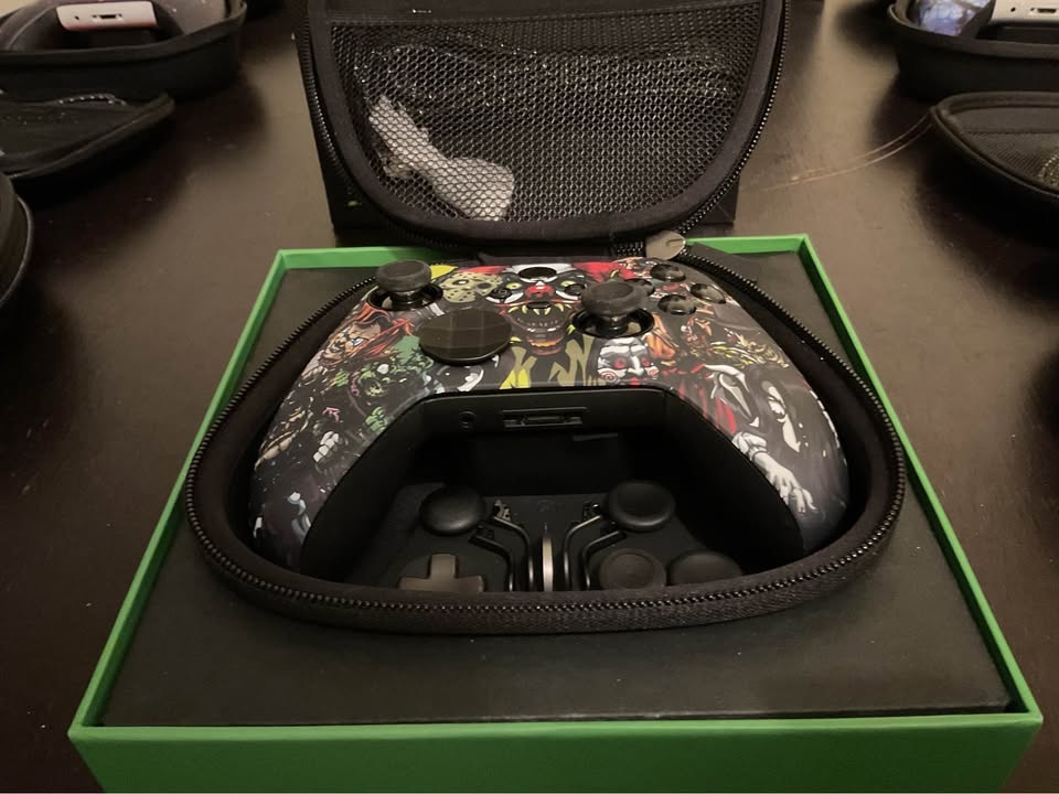 Xbox Elite Series 2 Controller - Open Box - photo 2