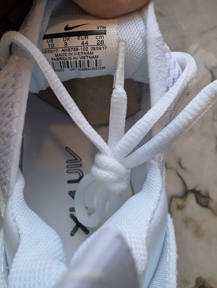 Men's Nike Air Max 270 - photo 4