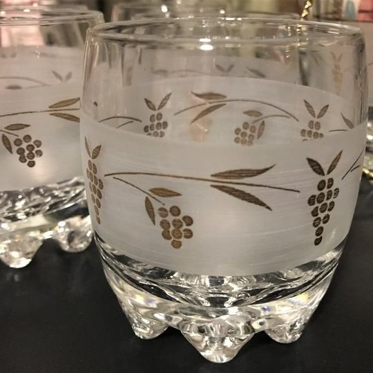 Ice Bucket with Glasses - 6 Piece Bar Set - photo 5