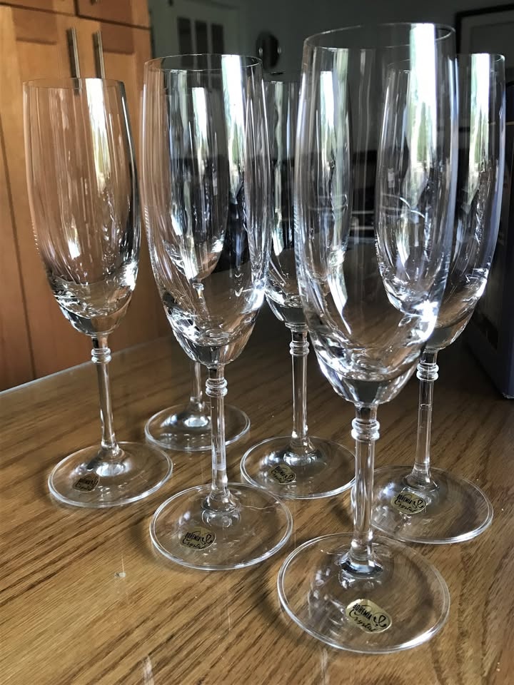 Champagne Bohemia Crystal Glasses - photo 2