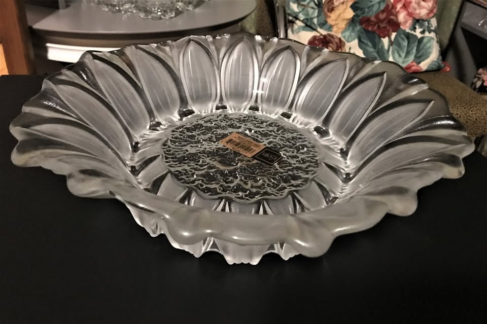 Mikasa Sunflower Frosted Glass Decor Bowl or Candle Holder - photo 4