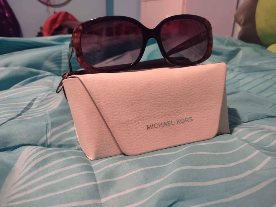 Michael Kors Sunglasses - photo 2