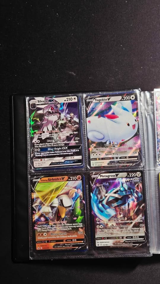 Pokémon Cards - photo 2