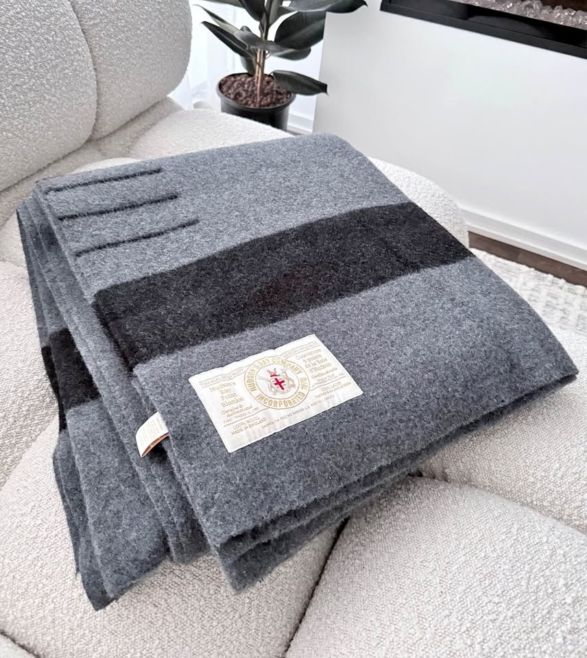 Hudson's Bay Point Blanket Full Size Grey Wool - 4pt (NEW) - photo 2