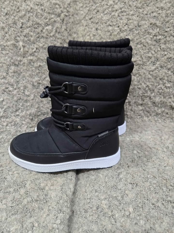 Cougar Winter Boots Youth Size 5 Unisex - photo 4