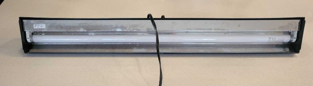 Aquarium Light (36" W)