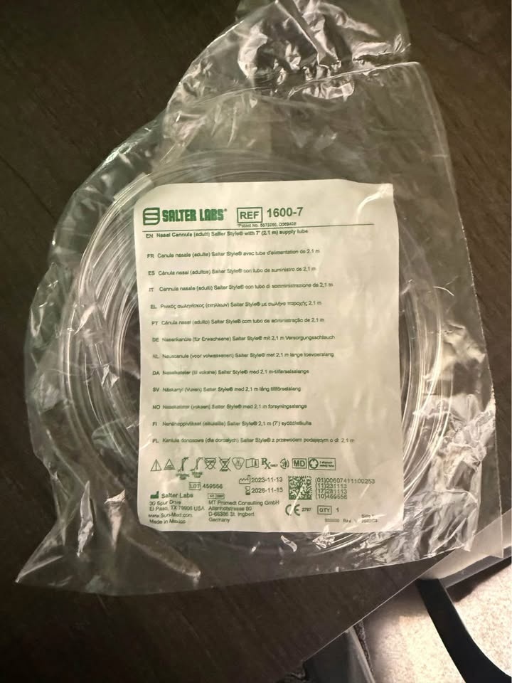 Oxygen Tubing and Cannulas - New - photo 2
