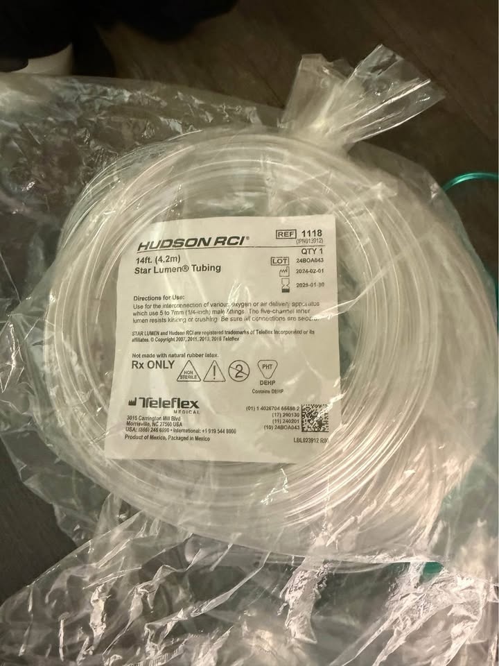 Oxygen Tubing and Cannulas - New - photo 4