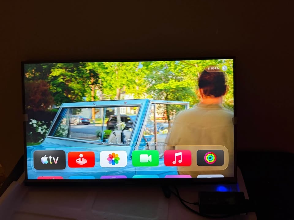 27" Narrow Bezel LED Monitor - photo 2