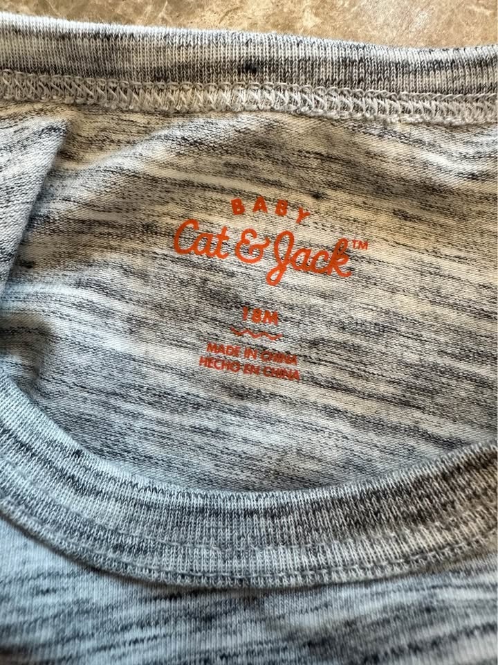 18 Month Sized Onesie Brand New - photo 4