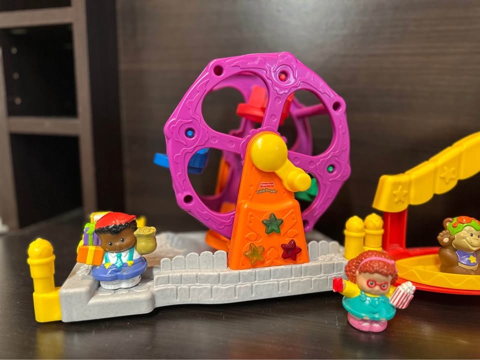 Vintage Fisher Price Little People Circus & Ferris Wheel - photo 3