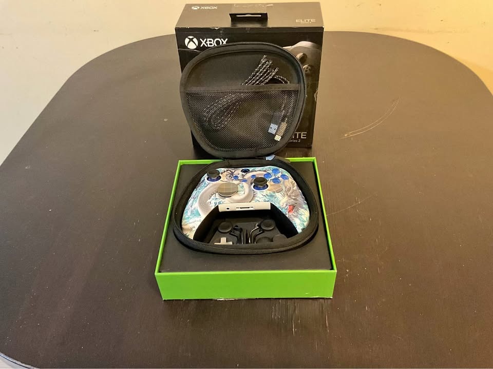 BRAND NEW CUSTOM ELITE SERIES 2 CONTROLLER