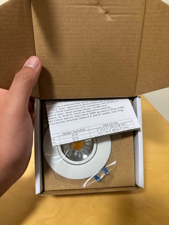 Lotus Gimbal Led Light 3” 7.5W - photo 2