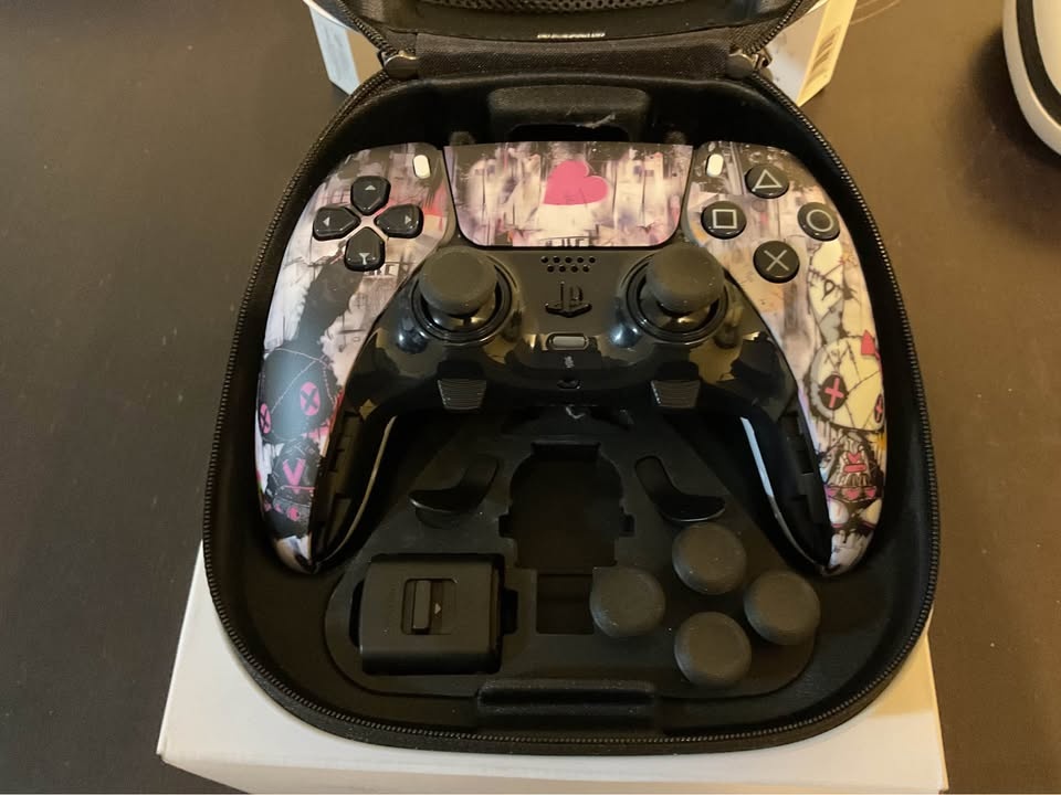 Custom PS5 DualSense Edge Controller w/ Gulikit Joysticks - photo 3